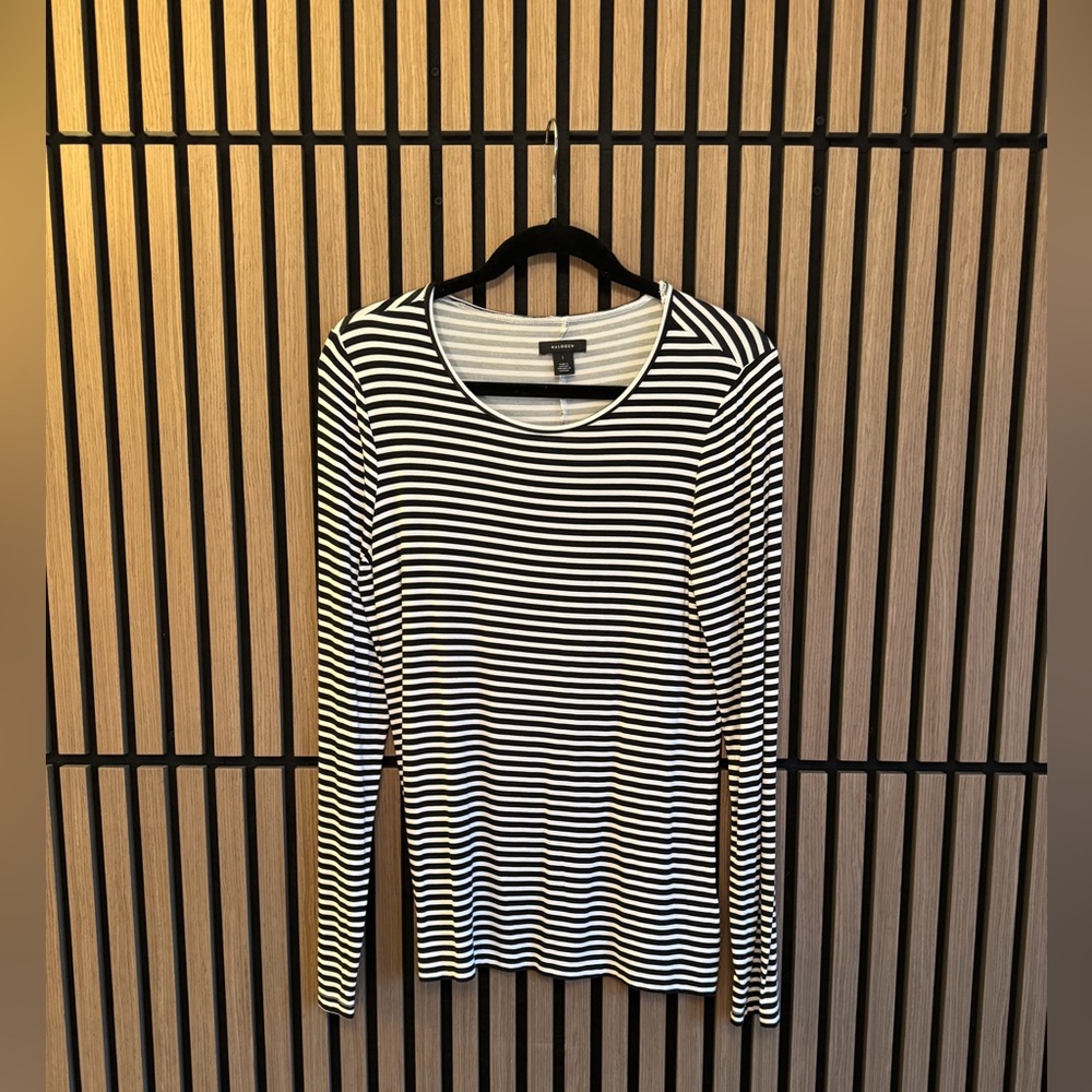 Halogen Black and White Striped Long Sleeve Top
